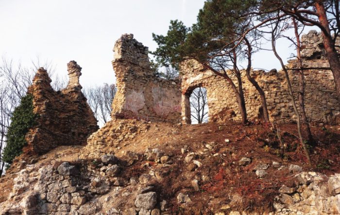 Greben Grad Koja je veza između Grebengrada i smrti posljednjeg Frankopana? ~ Blaga ...