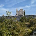 Ruševine starog grada Vrana / FOTO: Blaga & misterije