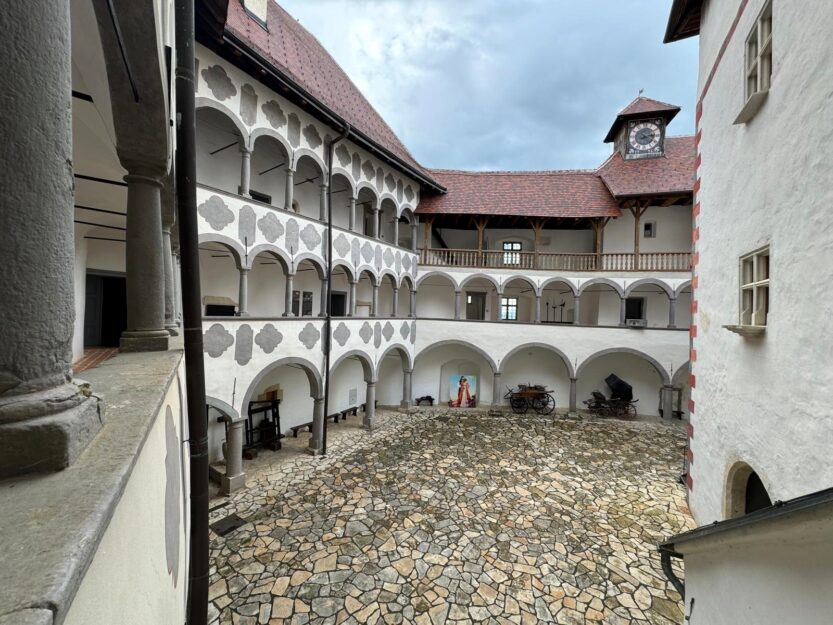 Dvor Veliki Tabor, jesen 2024. / FOTO; A.M.