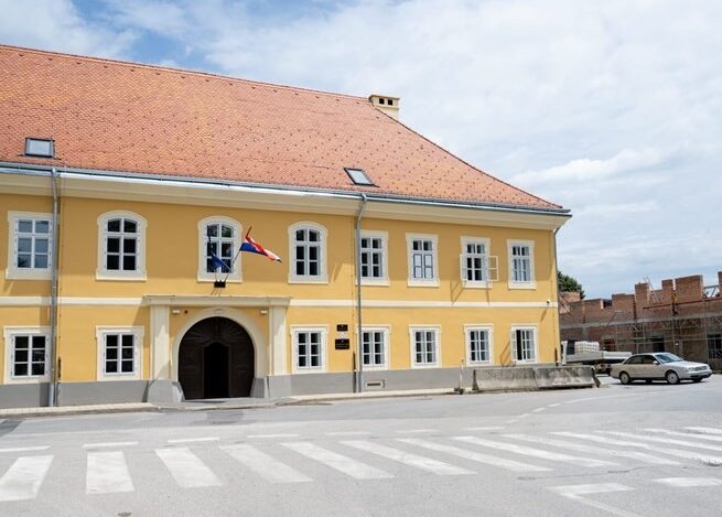 Obilazak središta Petrinje, lipanj 2024 / FOTO: Ministarstvo kulture i medija