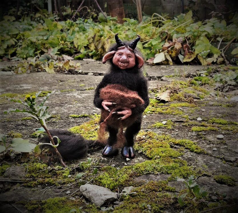 Lutka koja prikazuje samoborskog vraga, rad umjetnice Gabrijele Šimić FOTO: G. Š.
