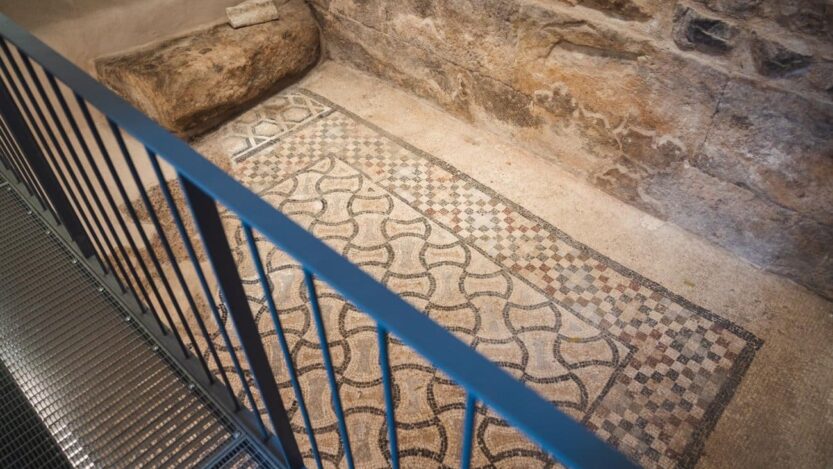Antički mozaik FOTO: Igor Jakšić Izvor: FB Etnografski muzej Split