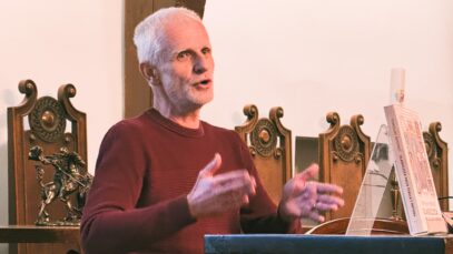 Predstavljanje knjige Glagoljica prije Ćirila i Metoda u kuli nad kamenitim vratima FOTO: Ana Mičić