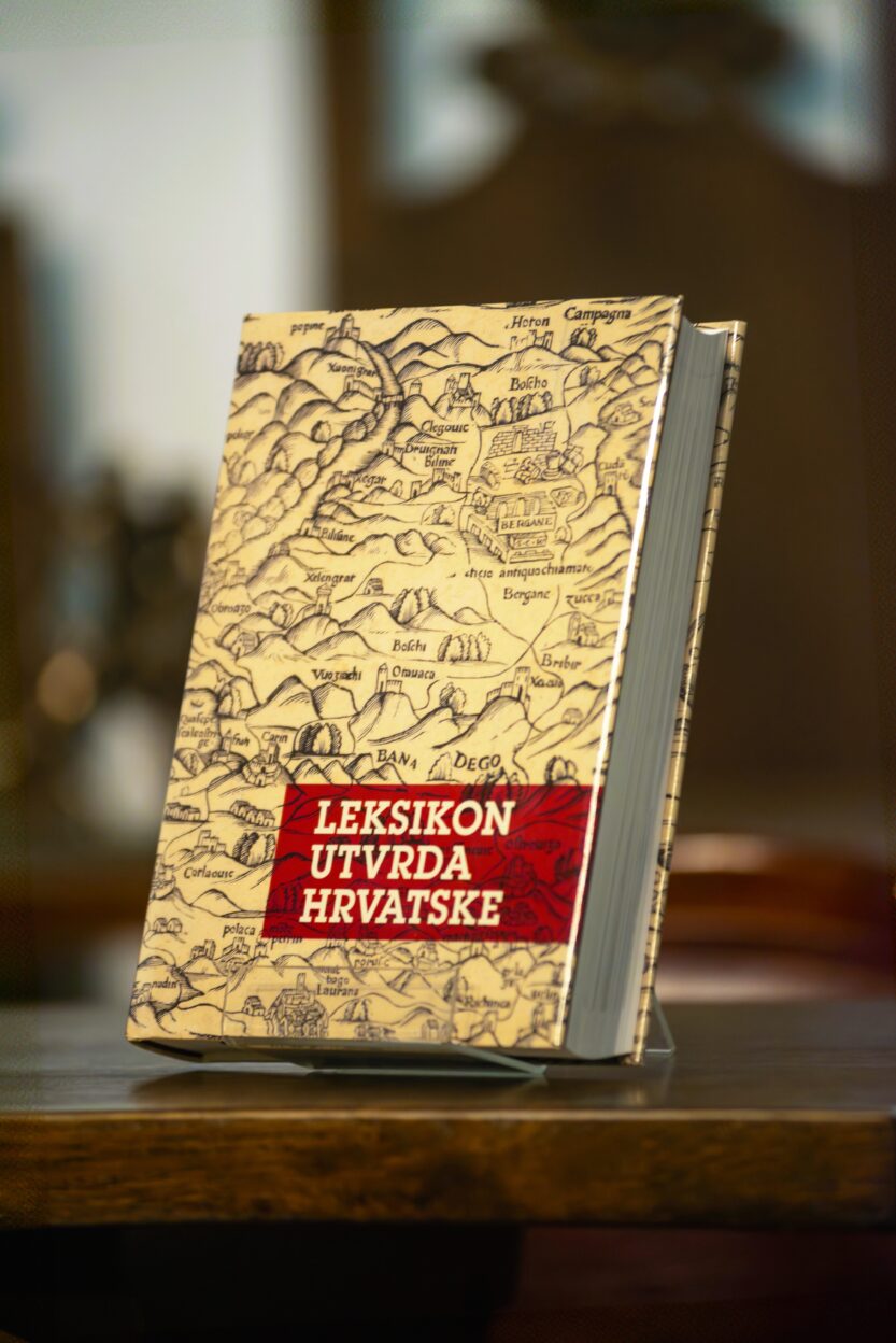 Leksik utvrda Hrvatske FOTO: Alen Klimenta