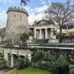 Pogled na Mauzolej obitelji Nugent i Rimsku kulu FOTO: Darko Antolković