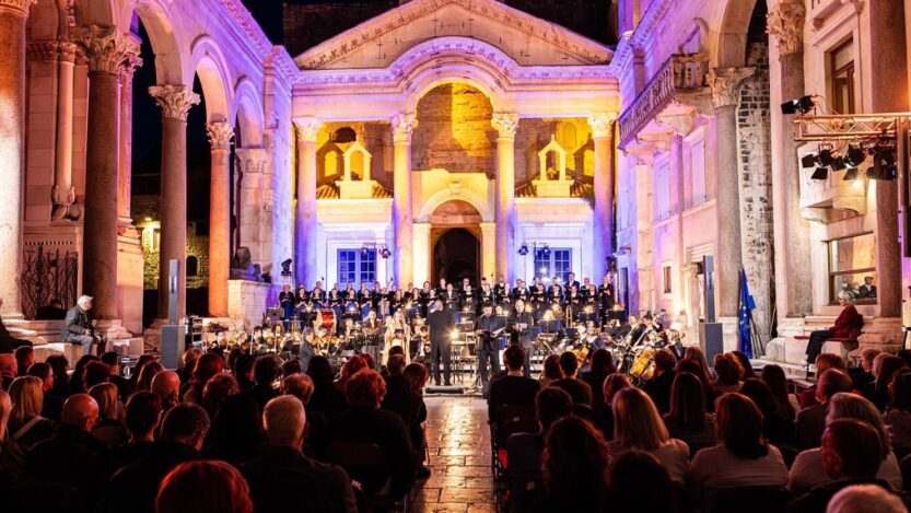 Koncert Zagrebačke filharmonije na Peristilu FOTO: Maja Prgomet/Hrvatski dom Split