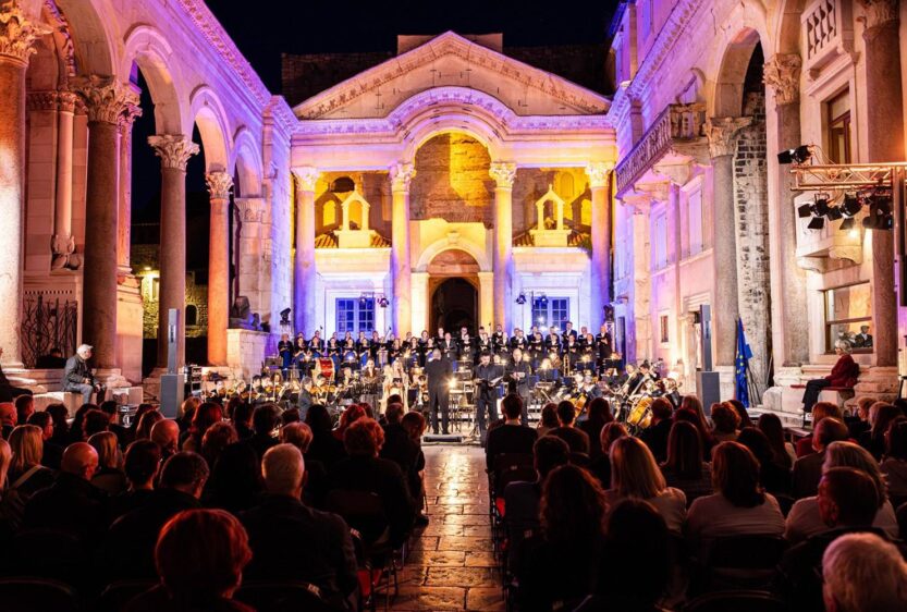 Koncert Zagrebačke filharmonije na Peristilu FOTO: Maja Prgomet/Hrvatski dom Split