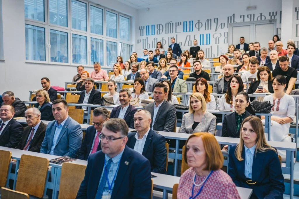 Otvorenje međunarodne znanstvene konferencije “Identiteti – Kulture – Jezici” / HKD Napredak