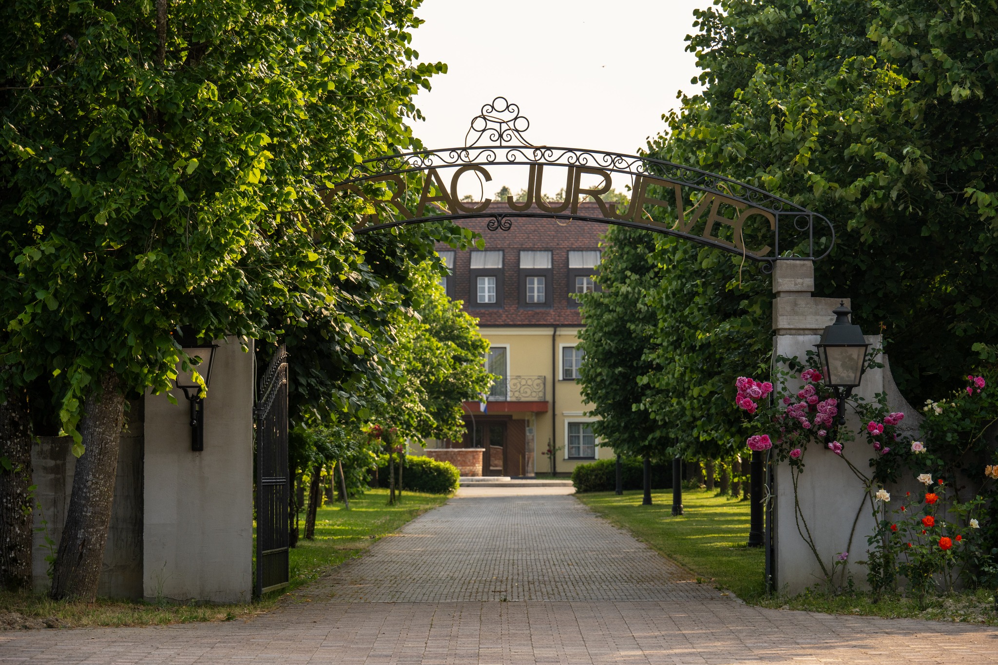 Dvorac Jurjevec kod Lekenika mjesto je brojnih priča 