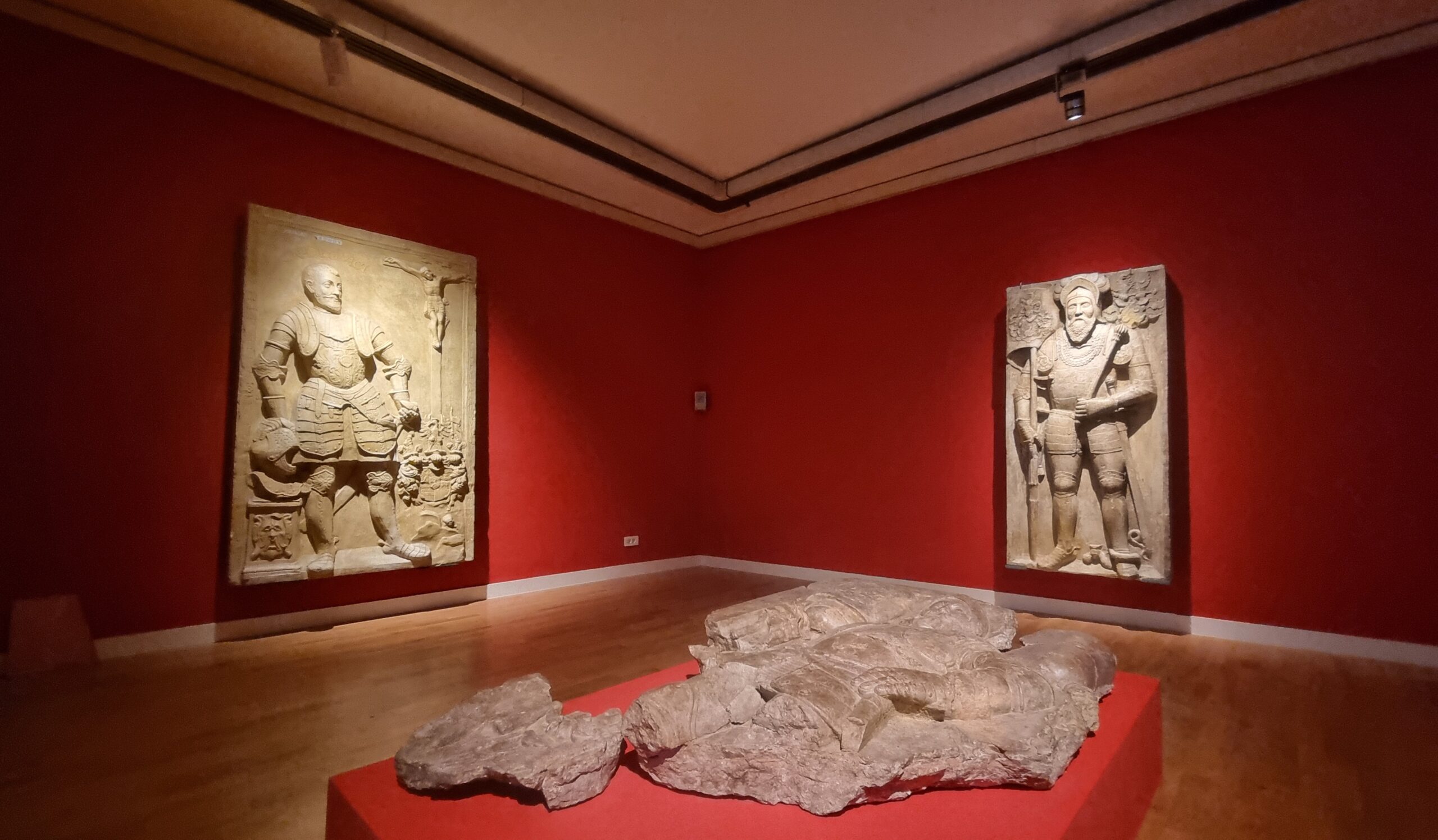 Obilazak izložbe U početku bijaše kraljevstvo FOTO: MBT / Blaga & misterije