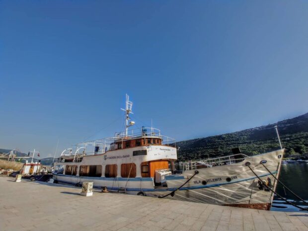 Vila Velebita Dva slikana u ljeto 2018. godine FOTO MBT / Blaga & misterije