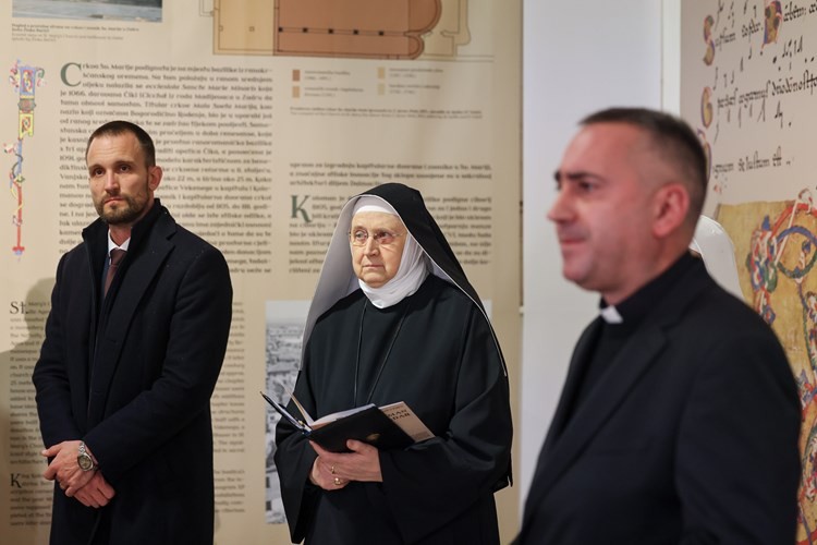 Otvorenje izložbe „Kralj Koloman i Zadar“ u benediktinskom samostanu Svete Marije u Zadru, FOTO: Filip Brala / SICU, Grad Zadar / MInistarstvo kulture i medija RH 