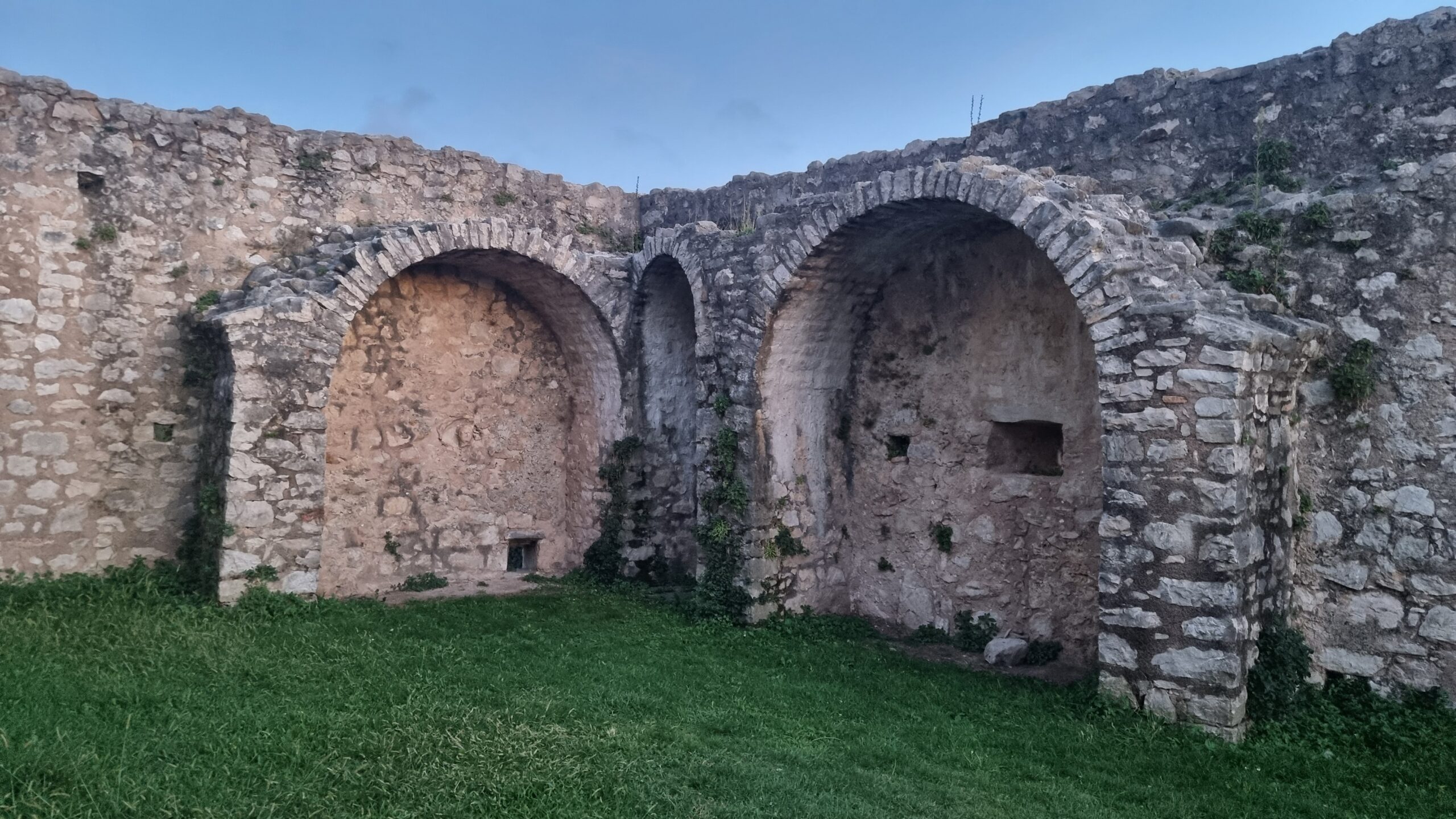 Plomin početkom rujna 2025. FOTO: MBT / Blaga & misterije