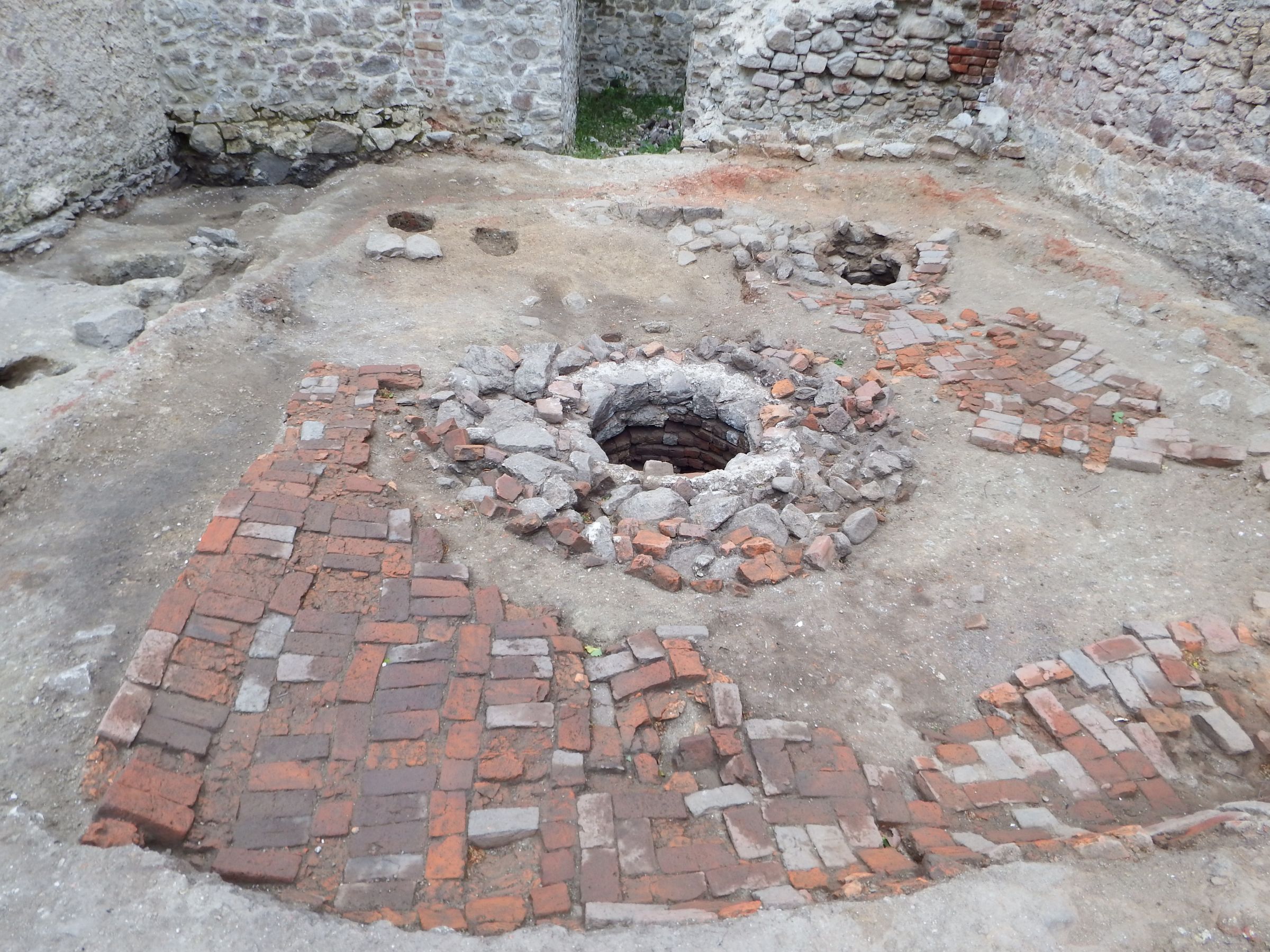 Bunar na Jelengradu 2019. godine, Fototeka Povijesna udruga Moslavina