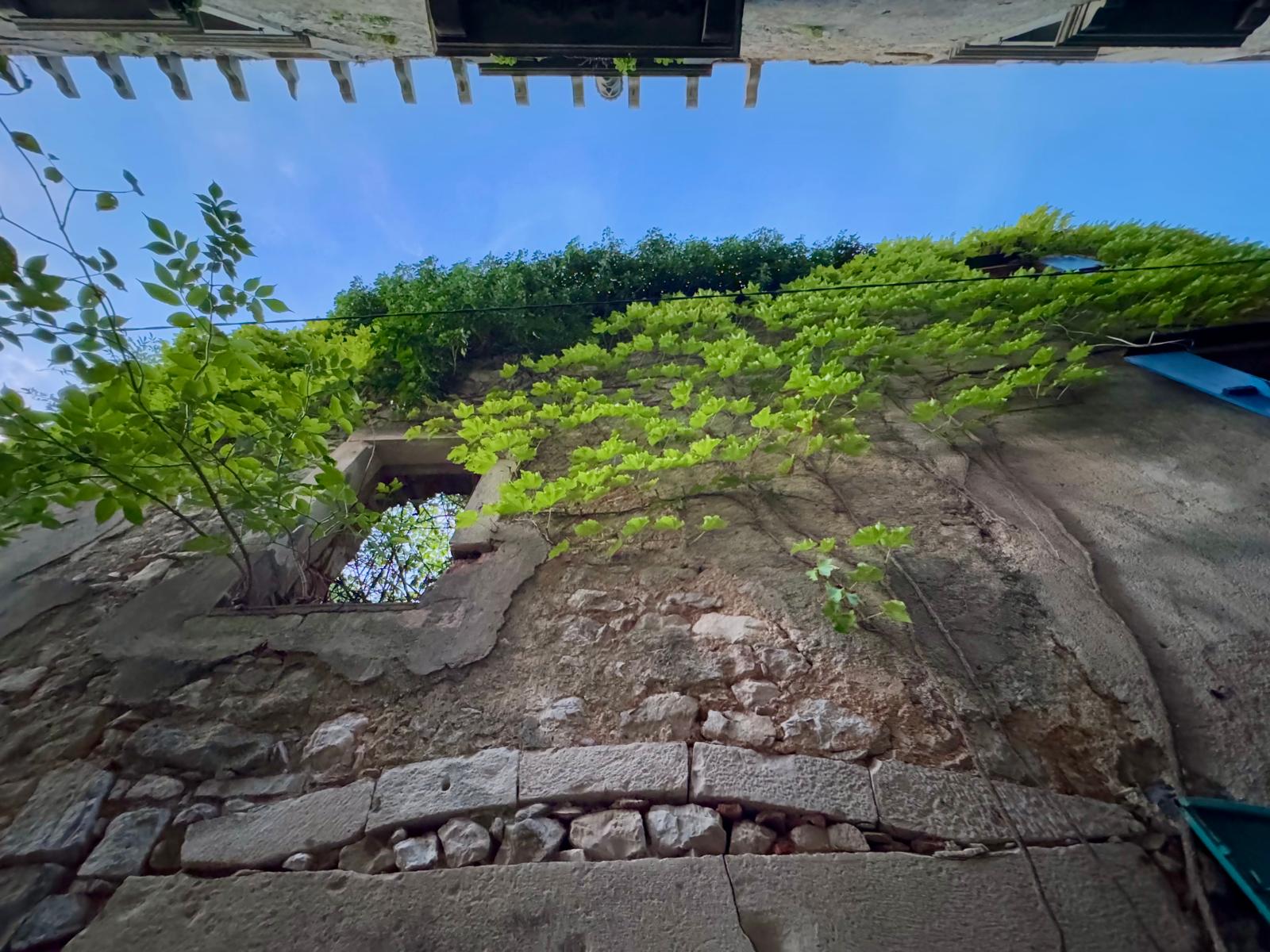 Plomin početkom rujna 2025. FOTO: A.M. / Blaga & misterije