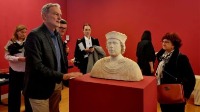 Glavni autor izložbe u "U Početku bijaše kraljevstvo" Dino Milinović