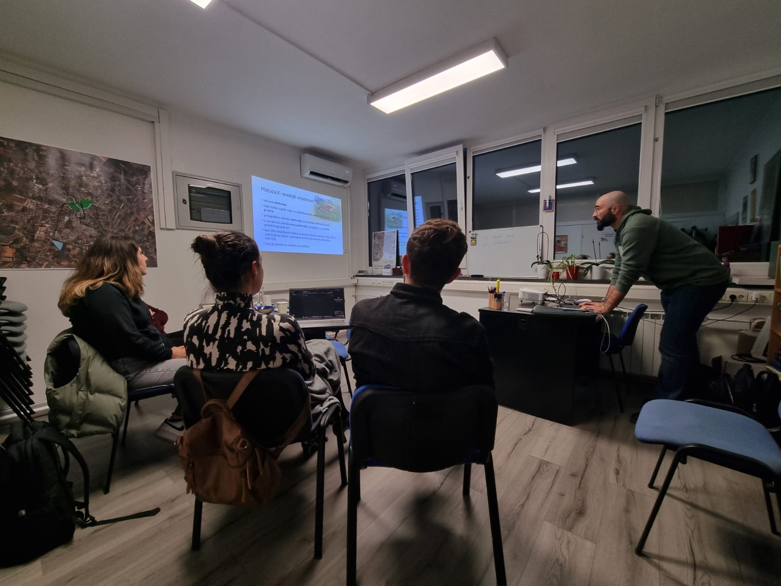 Jedna od radionica iz ciklusa "STEM i baština" u organizaciji udruge Prijatelji baštine FOTO: Arhiva udruge Prijatelji baštine