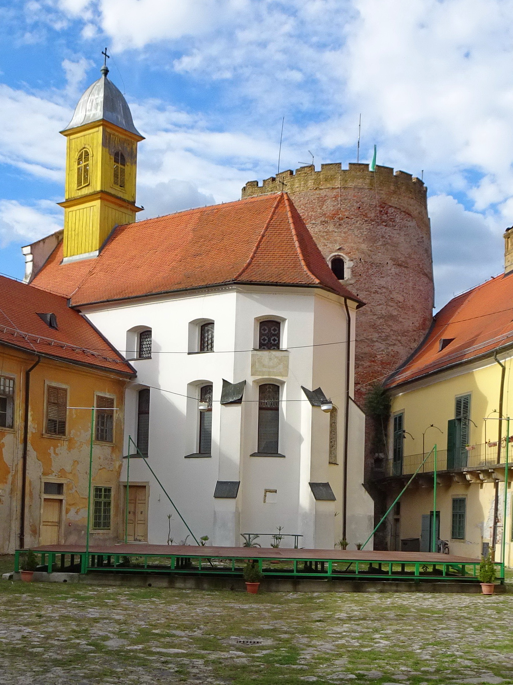 Dvorac Prandau-Normann, Valpovo FOTO: Nenad Milčić / Leksikon utvrda Hrvatske, Leksikografski zavod Miroslav Krleža