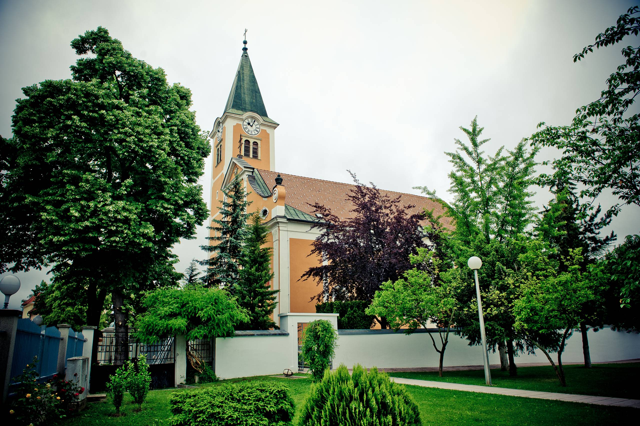 Župa Uznesenja Blažene Djevice Marije, Stenjevec / FOTO; Župni ured župe Uznesenja Blažene Djevice Marije
