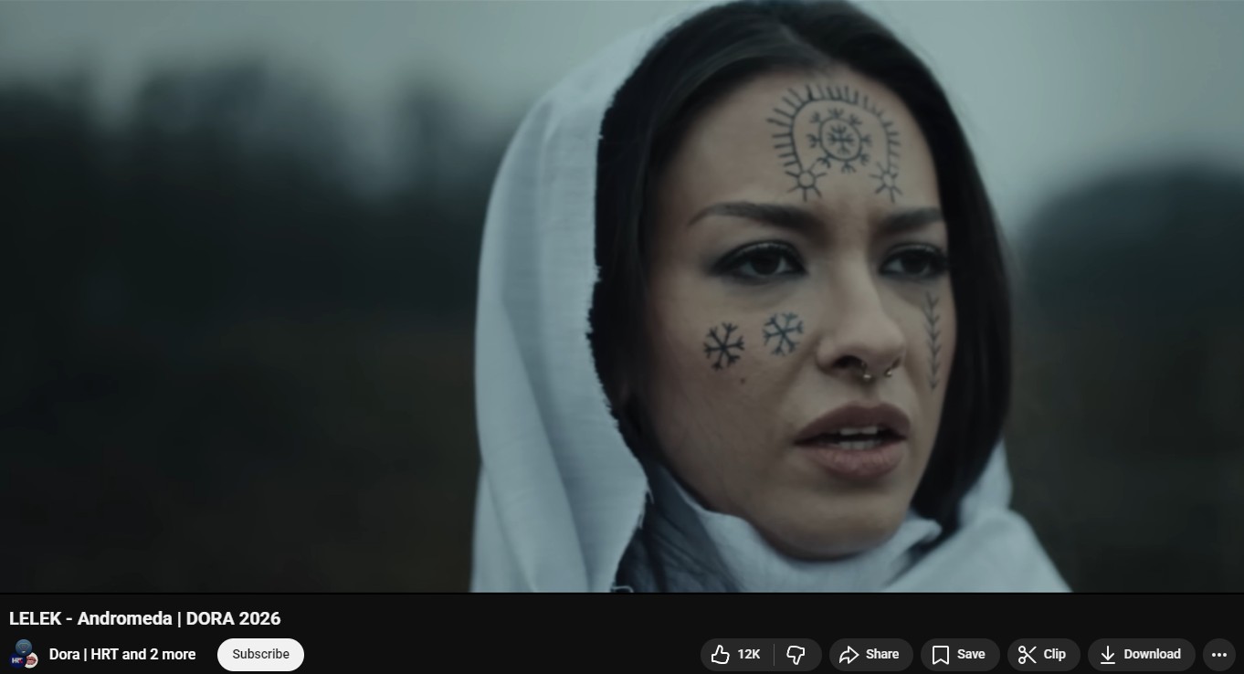 Kadar iz video spota pjesme “Andromeda” grupe Lelek, objavljen na službenom kanalu Hrvatska radiotelevizija.