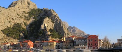 Utvrda Mirabela iznad Omiša FOTO: Robert Franić