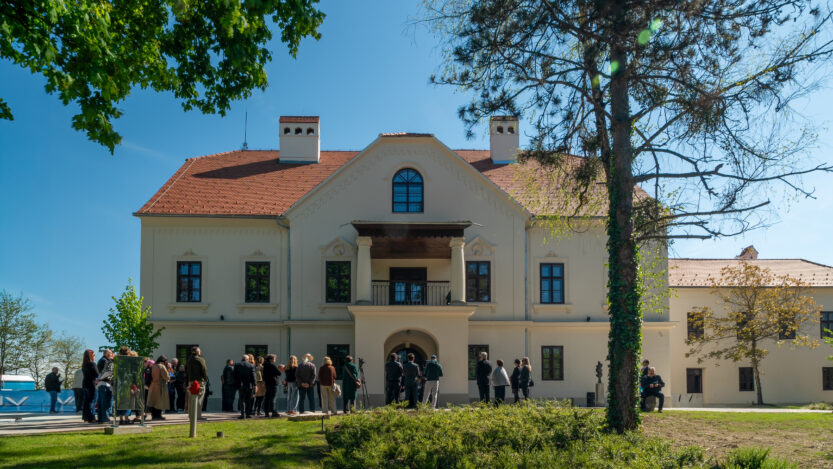 Predstavljanje cjelovite i energetske obnove Dvorca umjetnika Oršić - Jakovlje 23.04.2026 Jakovlje FOTO Alen Klimenta / HDLU / Citadela Invicta