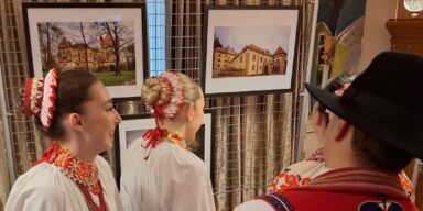 Autor izložbe Siniša Strčić predstavio je fotografski projekt posvećen hrvatskim dvorcima, kurijama i utvrdama. Foto: Dvorac Jurjevec