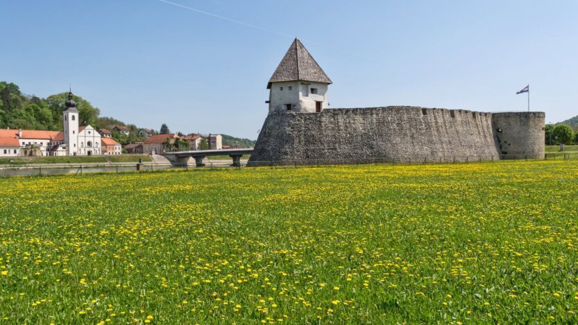 Stari grad Kostajnica FOTO: Darko Antolković