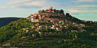 Motovun, panorama. FOTO: Van3ssa_ / Pixabay